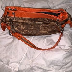 Camouflage purse